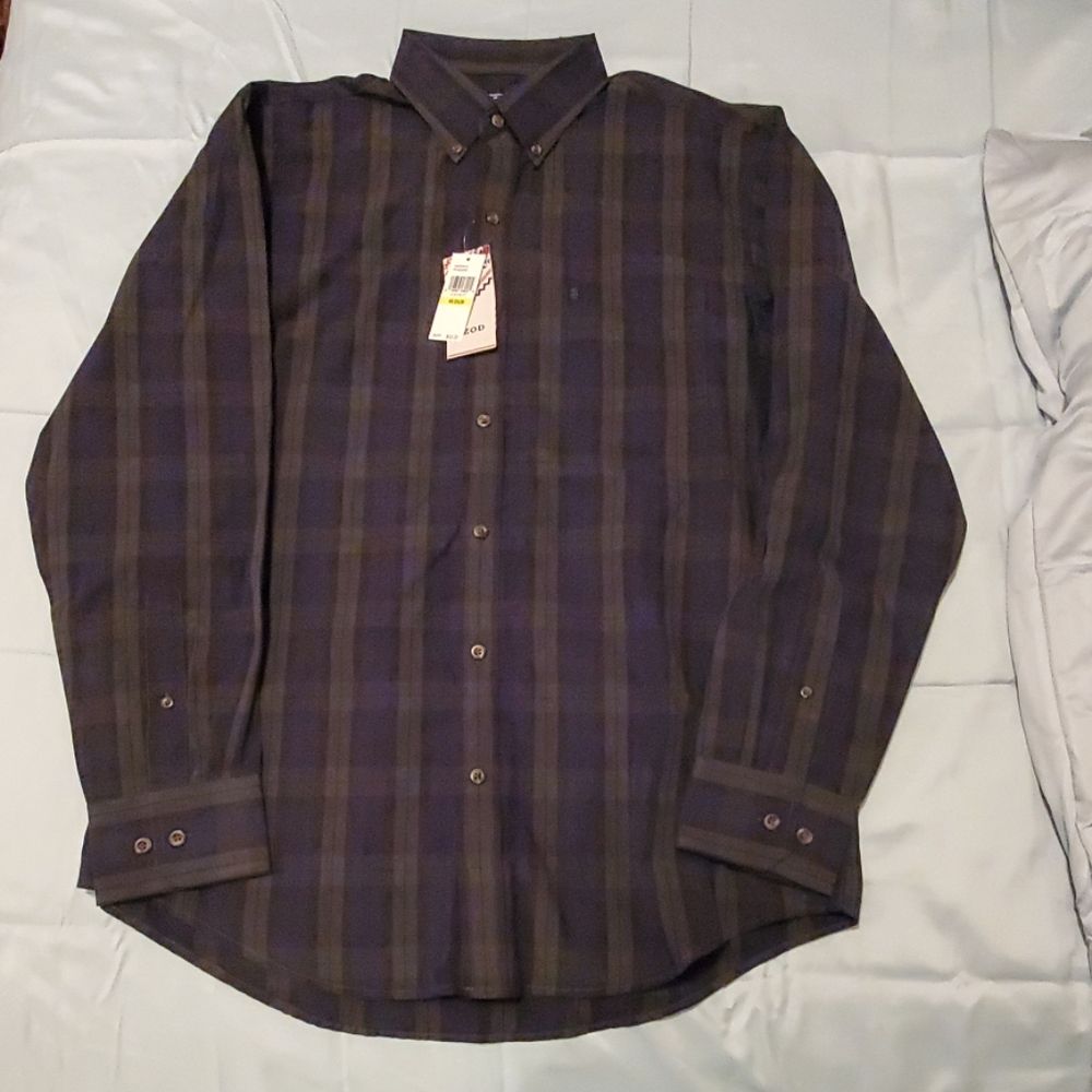 Long sleeve Izod shirt